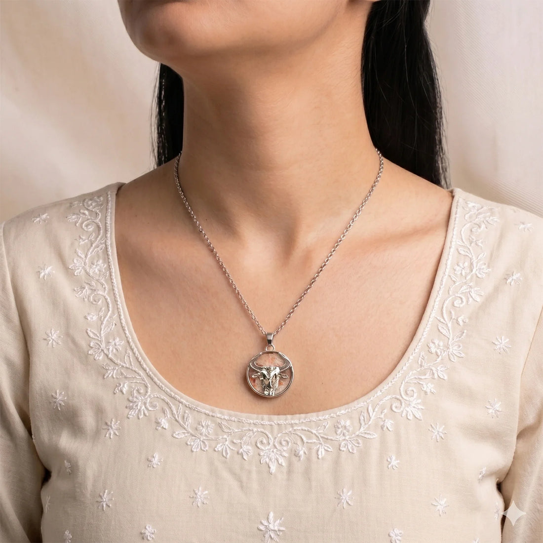Unisex Taurus Pendant (वृषभ राशि) with Sunstone