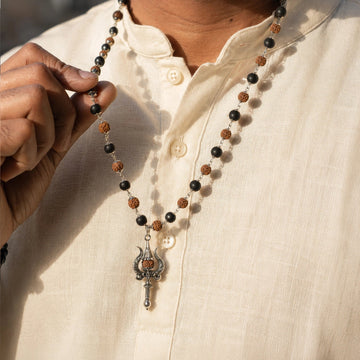 Divya Raksha Mala With 5 Mukhi Trishul Pendant